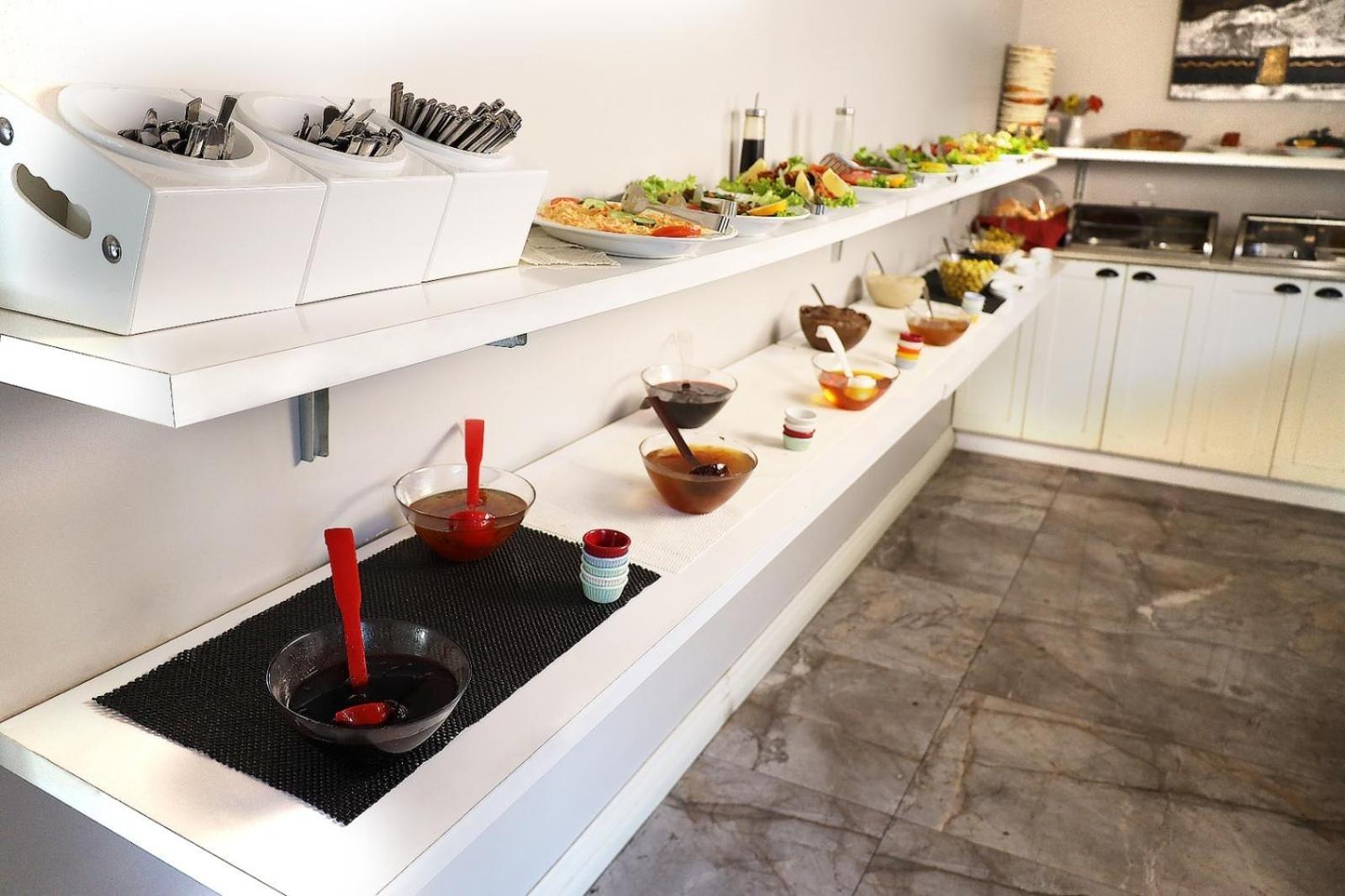 Bakirkoy Tashan Business & Airport Hotel Istanboel Buitenkant foto