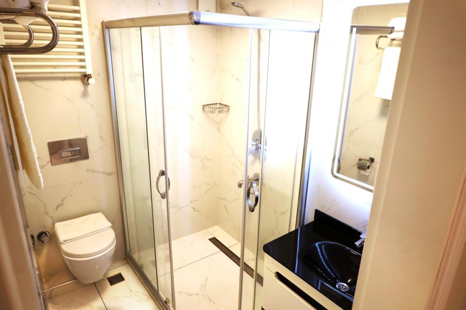Bakirkoy Tashan Business & Airport Hotel Istanboel Buitenkant foto